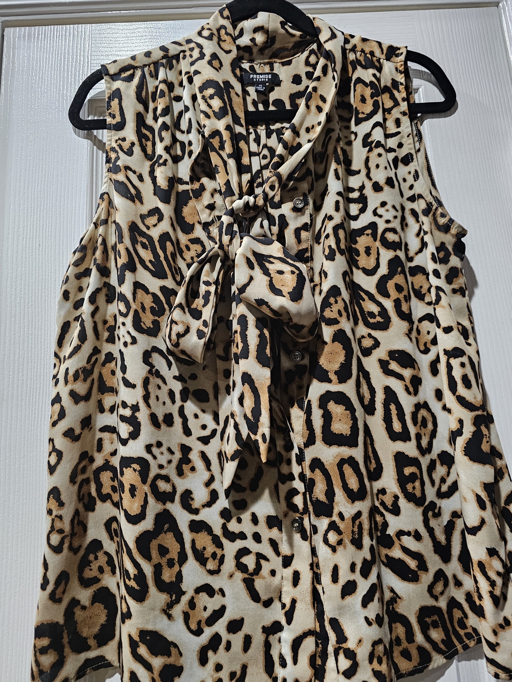 Gorgeous Premise Leopard-Print Sleeveless Tie-Neck Blouse - Cream, Black, Brown